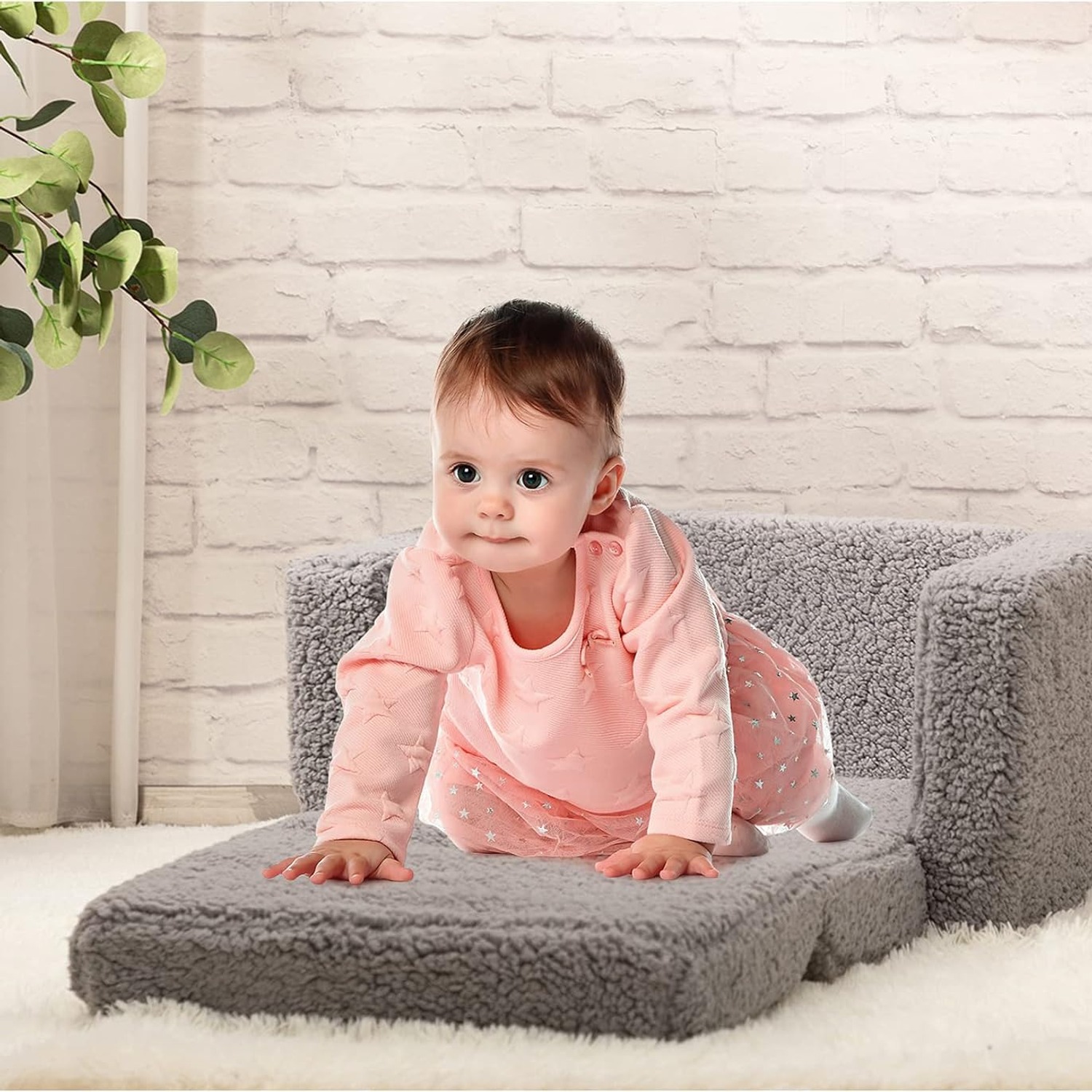 2-in-1 Sherpa Kids Sofa Bed: image 3