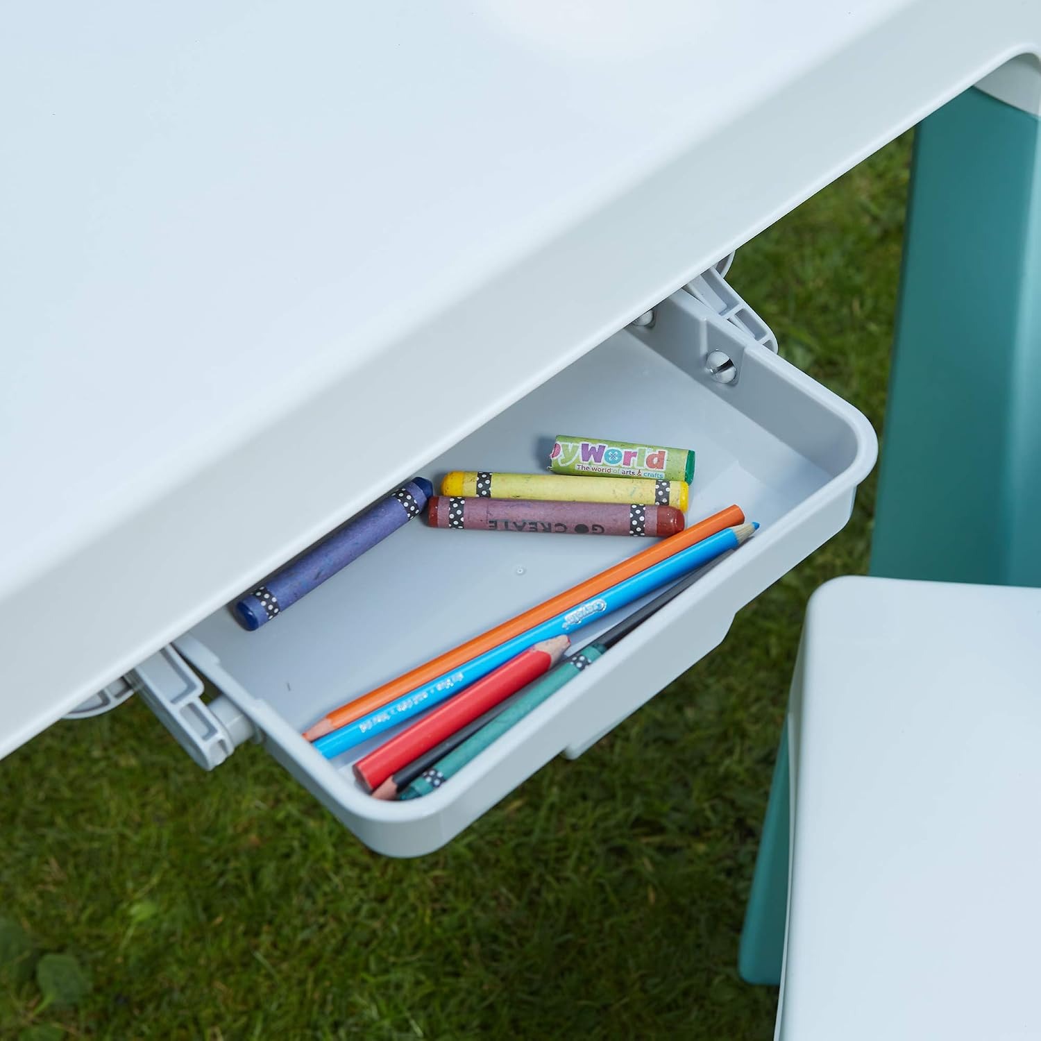 Adjustable Kids Table and Two Chairs